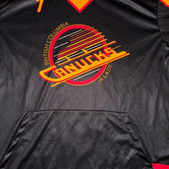 British Columbia Jr Lady Canucks Jersey Size Medium - Picture 11 of 13